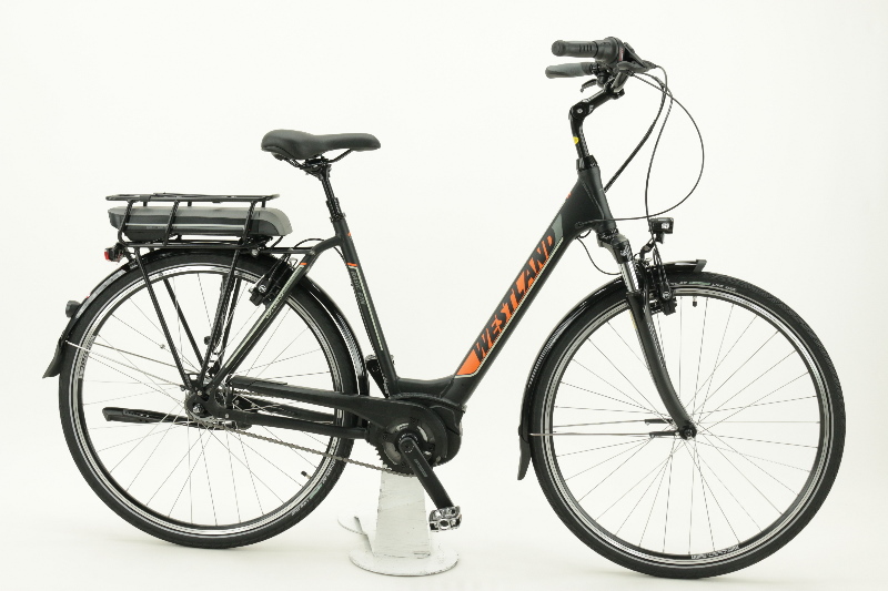 Westland Basic E 7N E-City Pedelec / E-Bike Bosch 300W 8,2 Ah Damenfahrrad 7 Gang Nabenschaltung schwarz matt Bosch