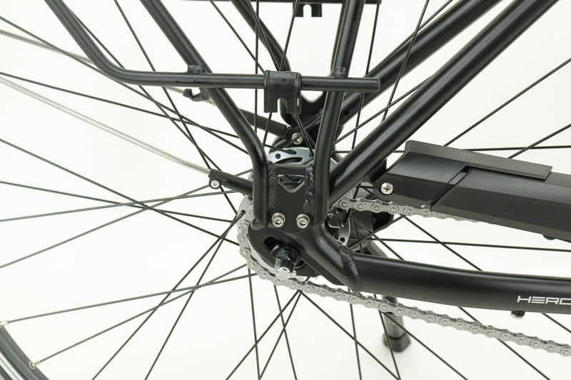 Hercules Roberta R7 Active Plus Pedelec 500Wh Ah Damenfahrrad 7 Gang Nabenschaltung mit Rücktritt schwarz matt Bosch