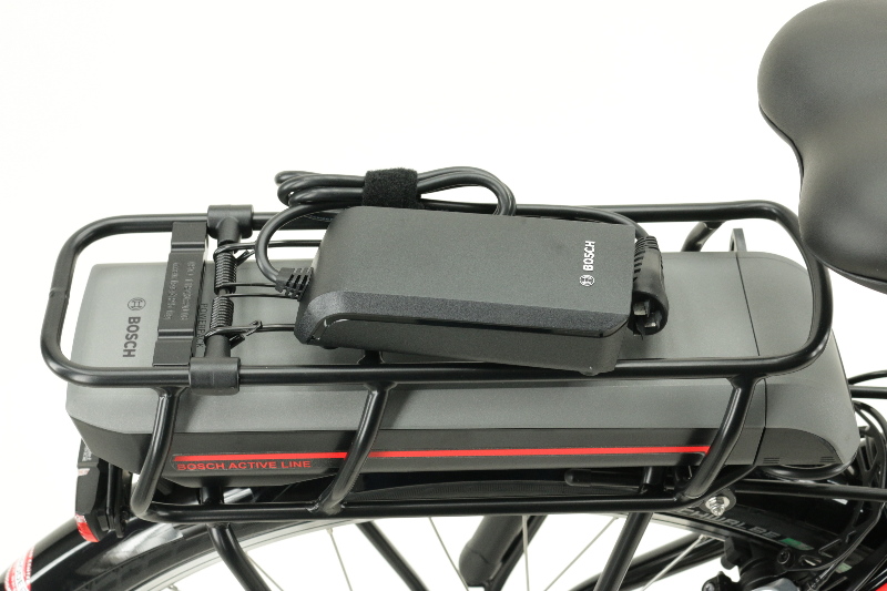 Westland Basic Plus E 7N Pedelec / E-Bike 400W 11 Ah Damenfahrrad 7 Gang Nabenschaltung schwarz Bosch